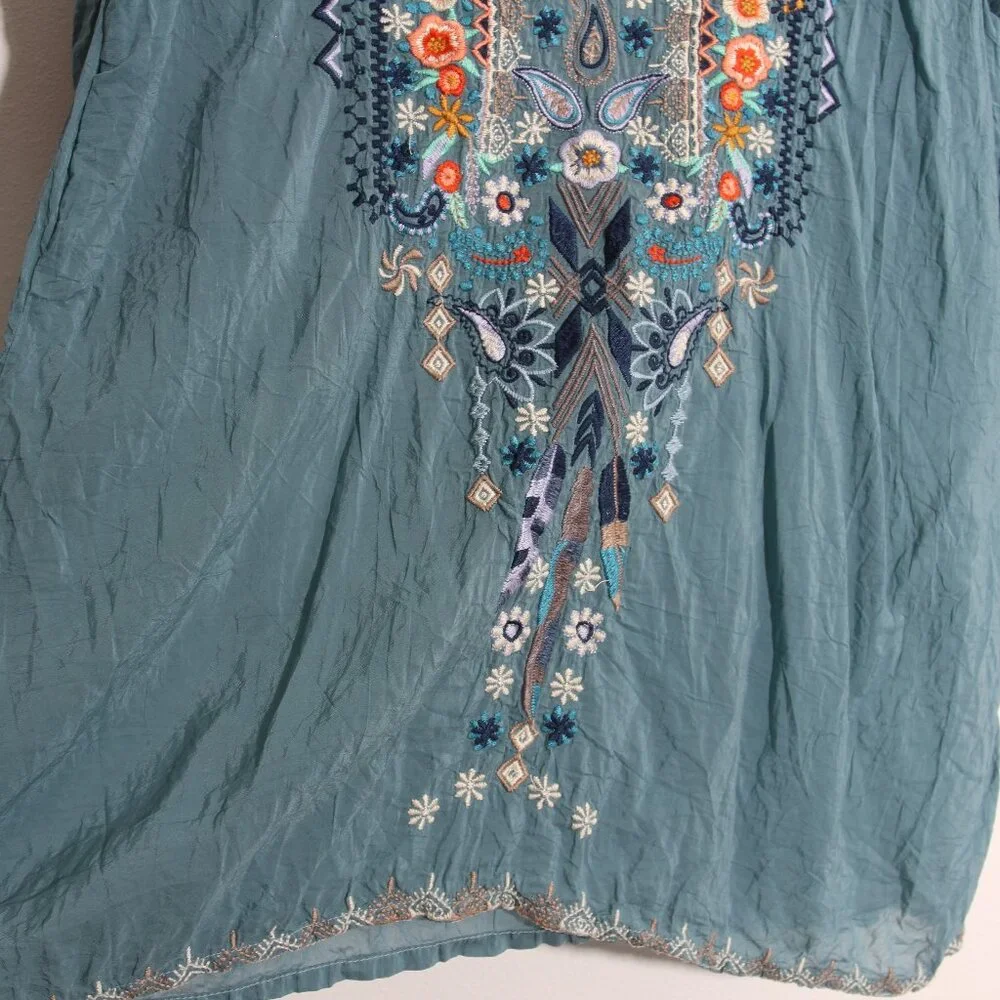 Johnny Was Maya Embroidered Blouse Top Shirt Teal Floral V-Neck Size Medium - Picture 6 of 10